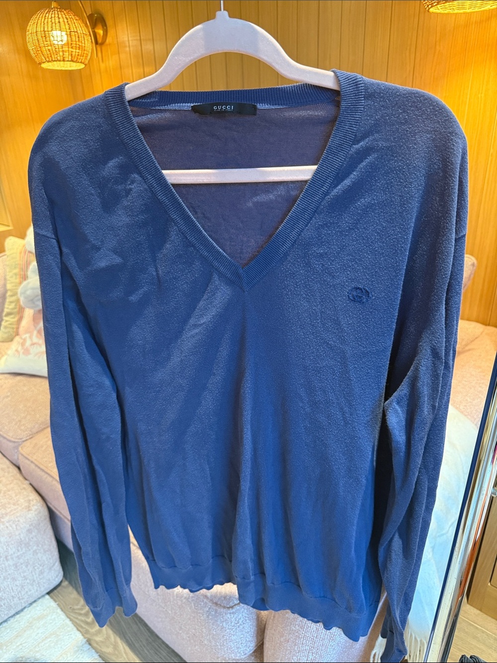 Gucci Men's V-Neck Sweater in Blue